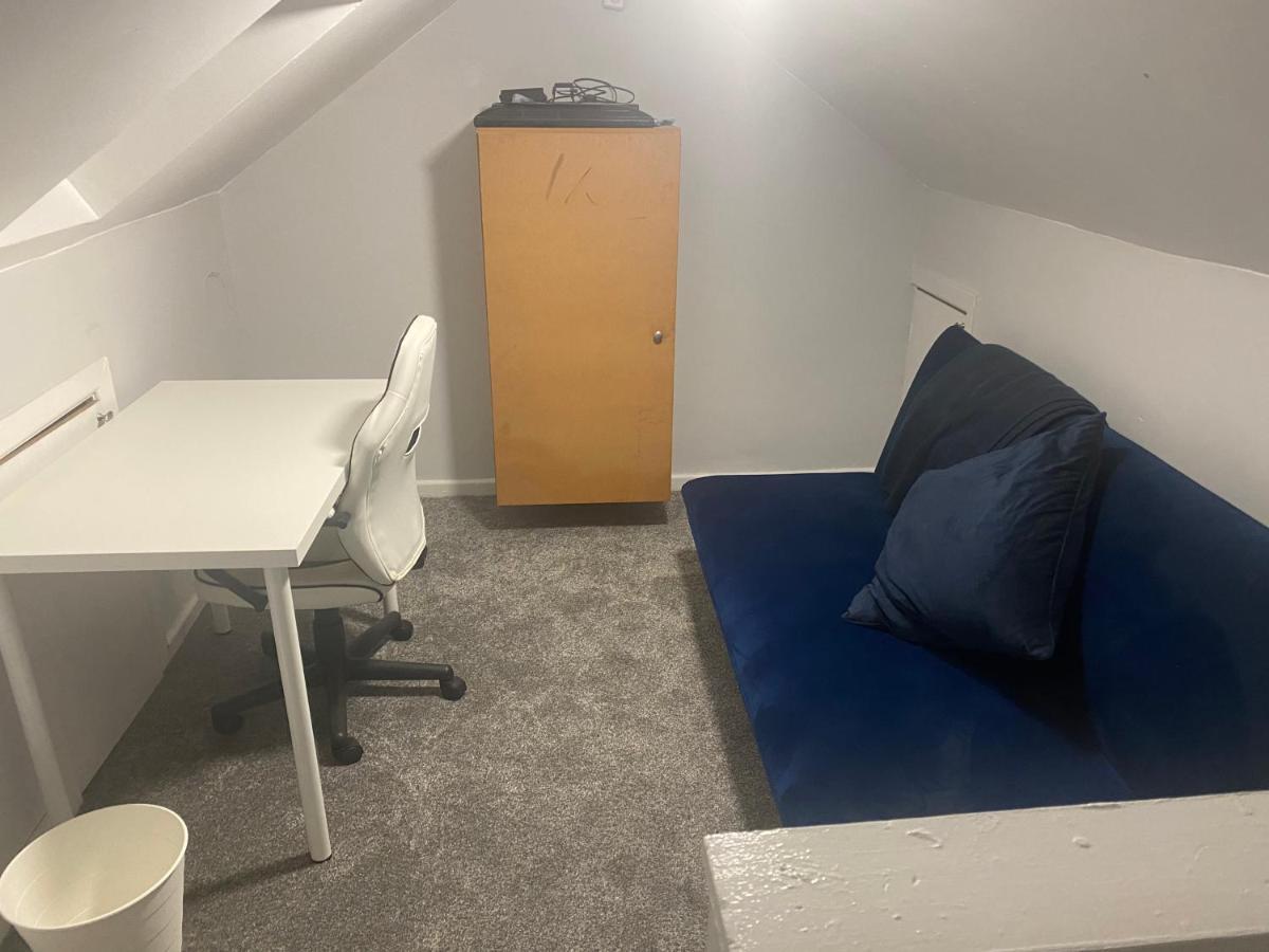 Convenient Room Μπέλφαστ Εξωτερικό φωτογραφία